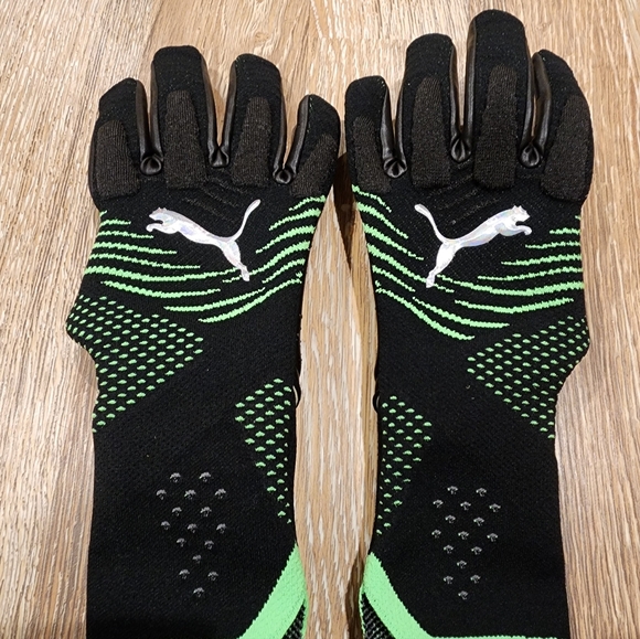 Puma FUTURE Ultimate NC Size 9 - Picture 9 of 15